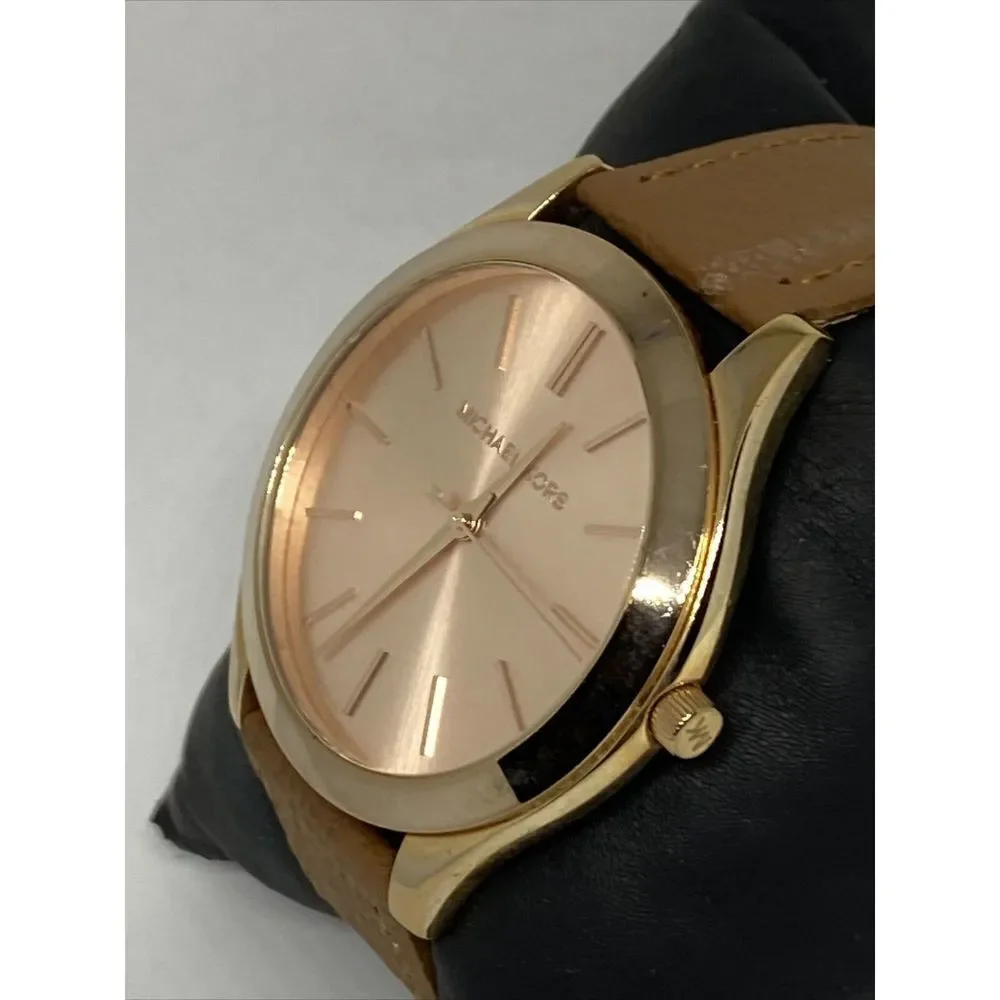 Michael Kors Runway MK3197 Unisex Brown Leather Analog Dial Quartz Watch EY315